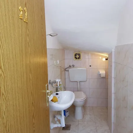 Mirni Kutak Apartament Szybenik